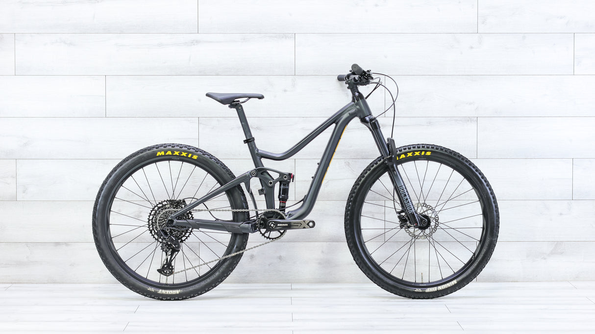 Giant Trance Jr 26 Mountain Bike - 2022, Youth