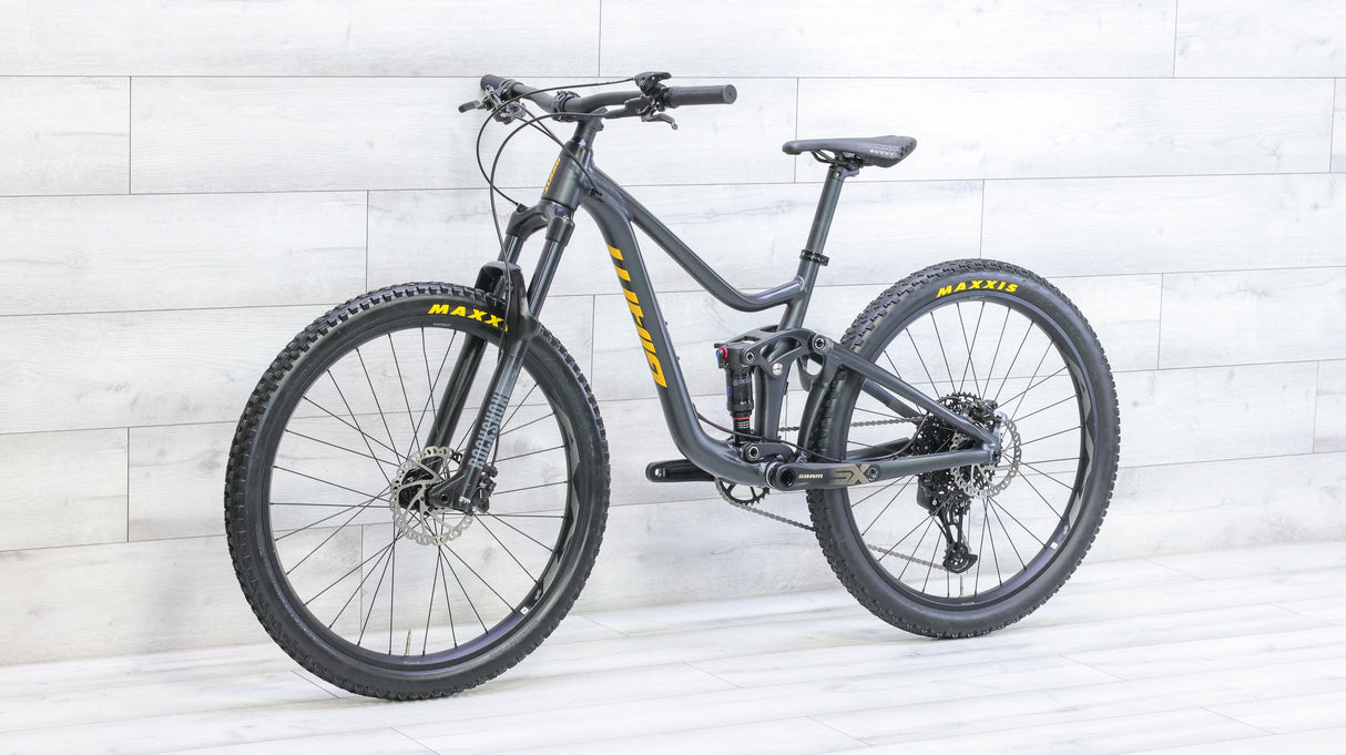 Giant Trance Jr 26 Mountain Bike - 2022, Youth