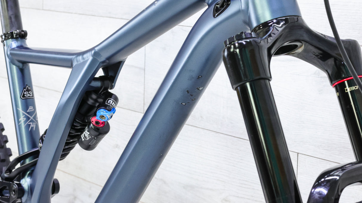 Specialized Stumpjumper EVO Alloy Mountain Bike - 2020, Medium (S3)