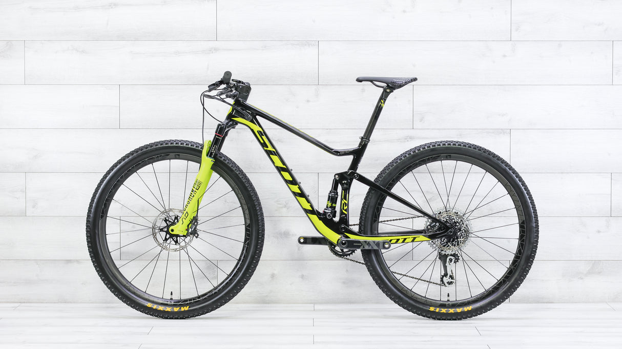 Scott Spark RC 900 World Cup Mountain Bike - 2019, Medium