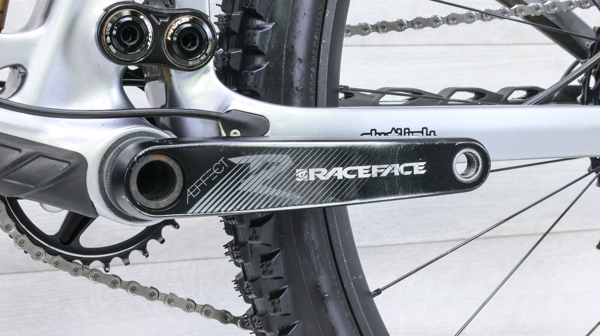 Pivot Trail 429 Pro XT/XTR Enduro Mountain Bike - 2022, Large