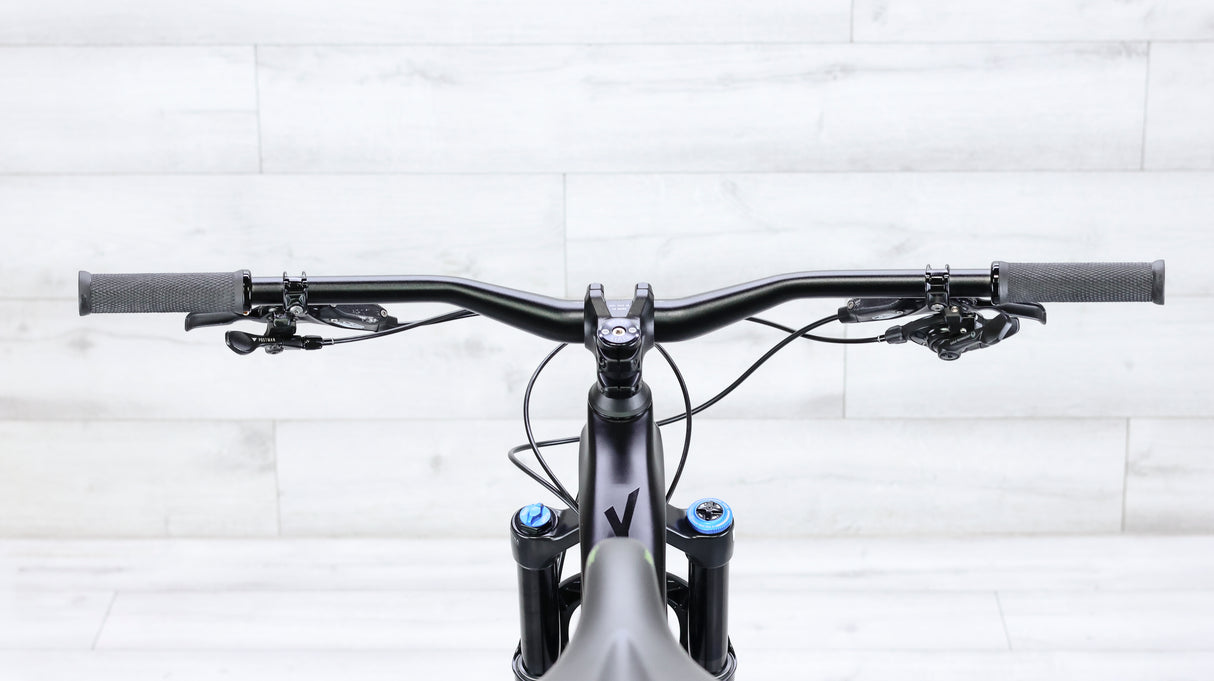 YT Izzo Pro 29 Mountain Bike - 2021, Large