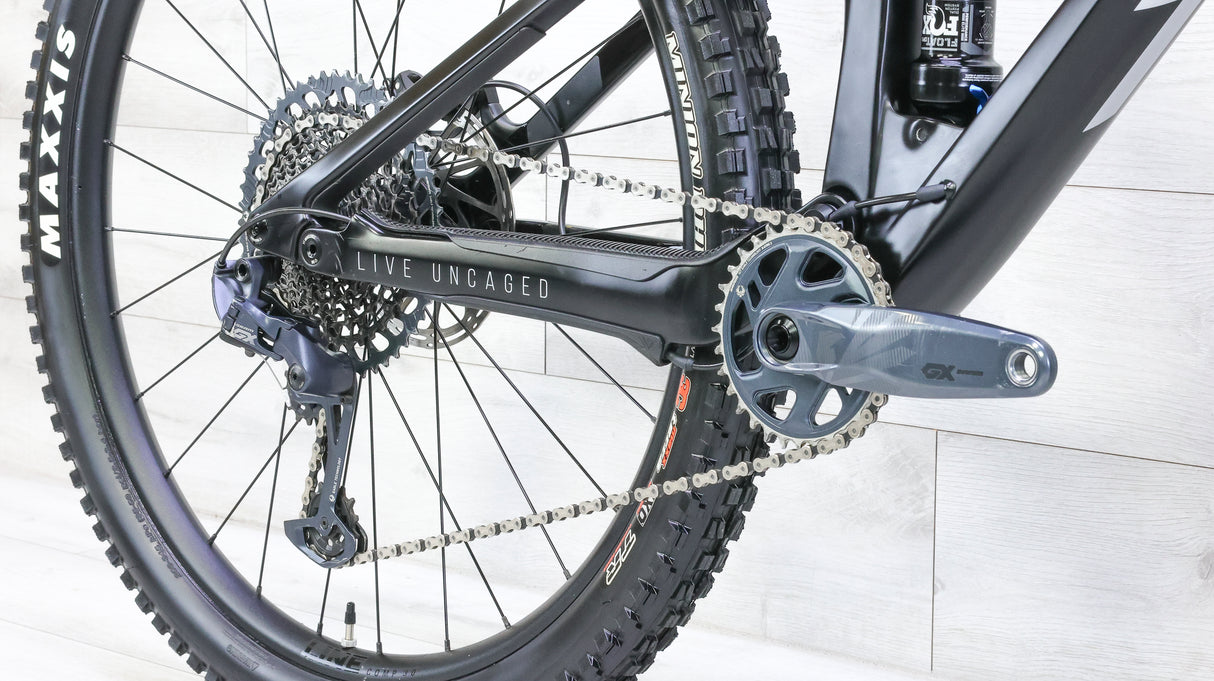 YT Izzo Pro 29 Mountain Bike - 2021, Large