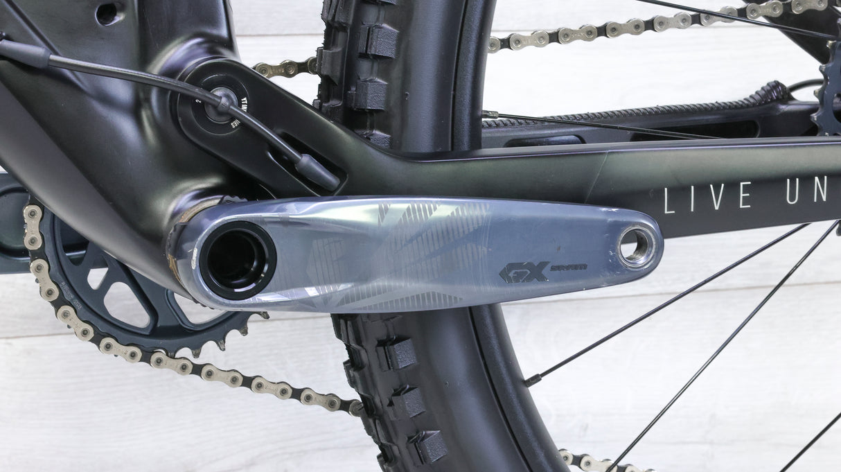 YT Izzo Pro 29 Mountain Bike - 2021, Large