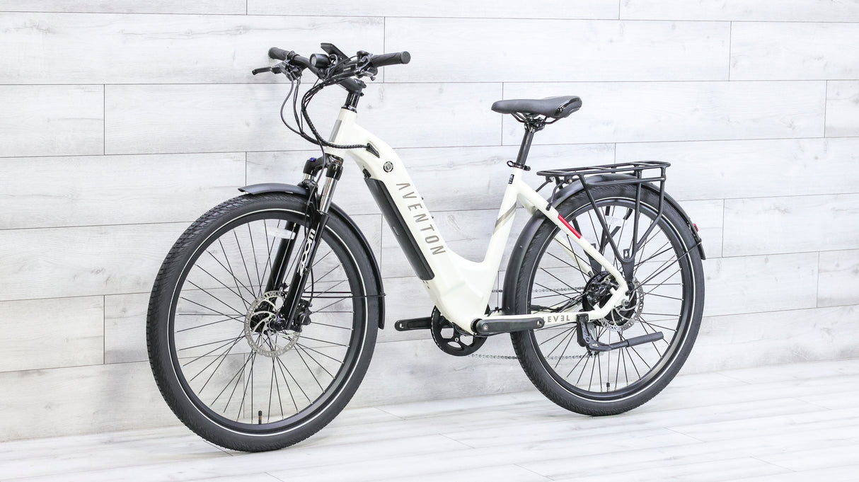 Aventon Level 2 Step-Through E-Bike - 2023, Med/Large