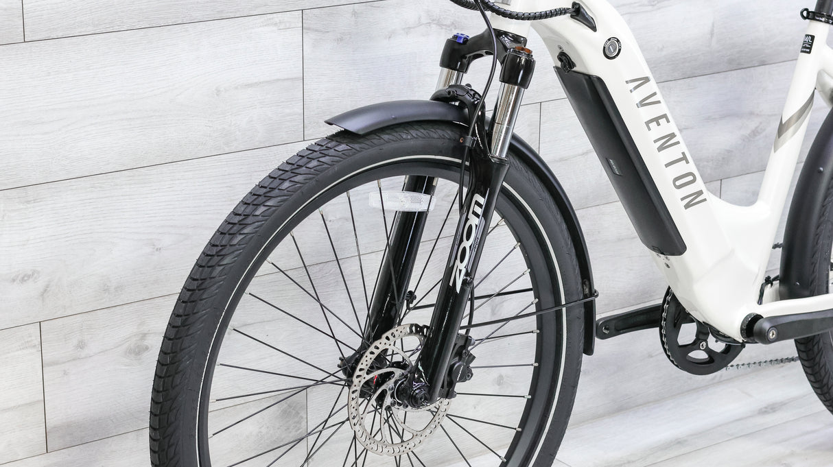 Aventon Level 2 Step-Through E-Bike - 2023, Med/Large