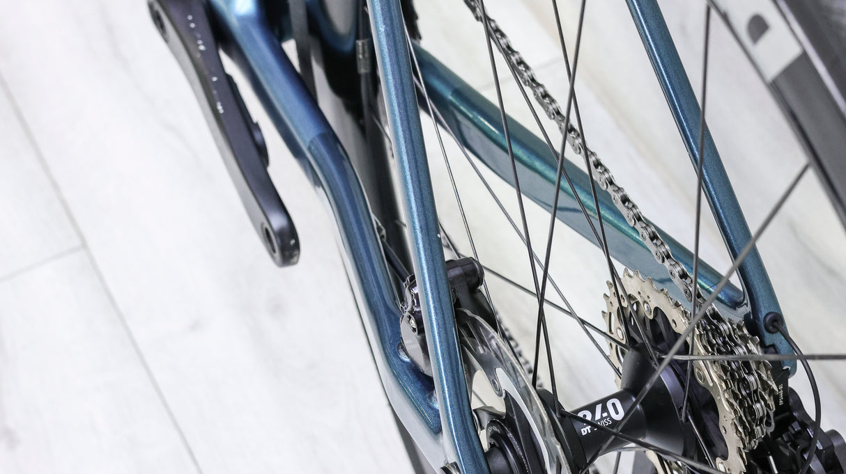 Canyon Ultimate CF SLX 8 Di2 Road Bike - 2024, Medium