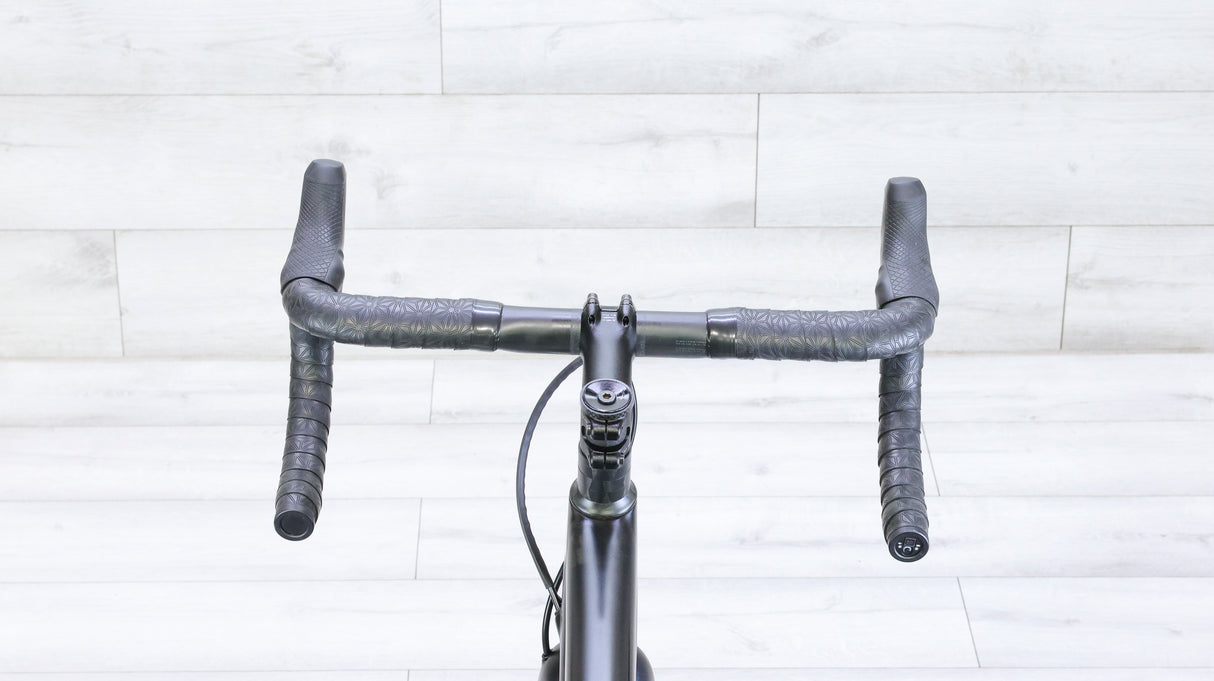 Specialized Aethos Pro Shimano Ultegra Di2 Road Bike - 2021, 56cm