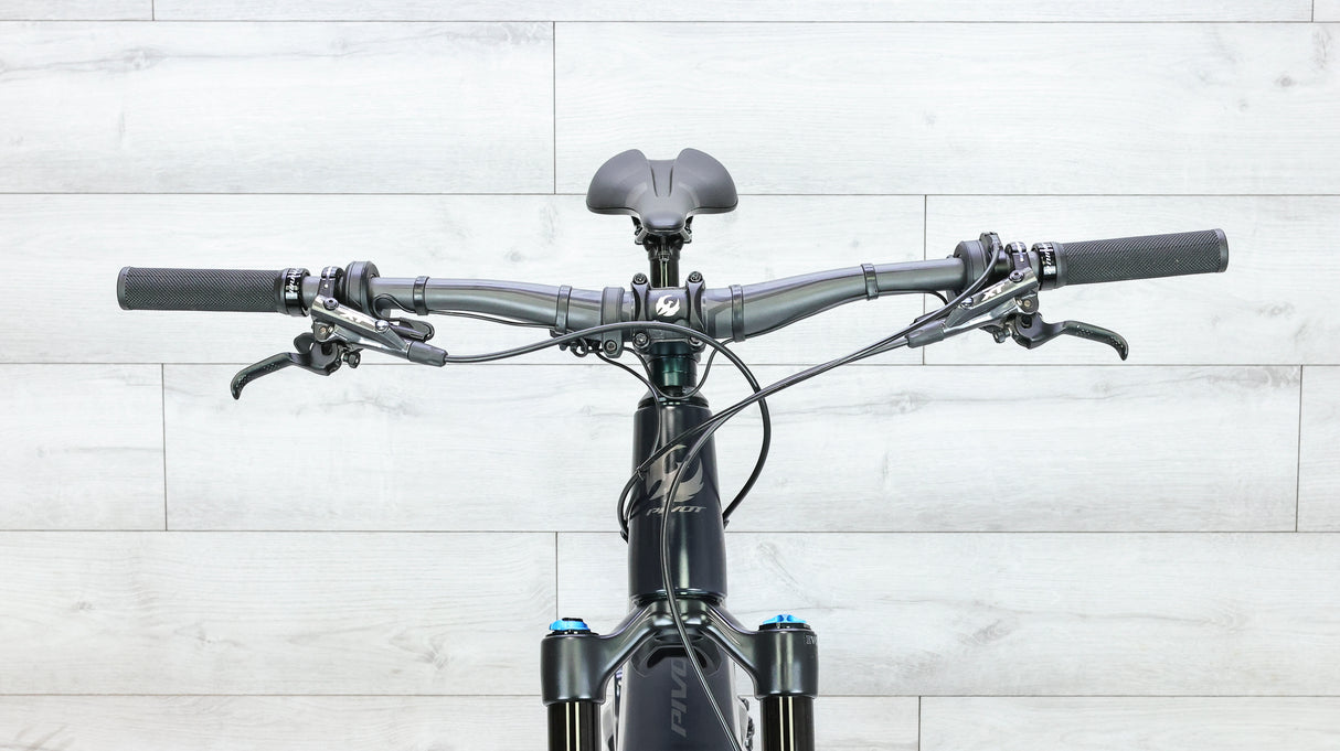 Pivot Shuttle Mountain E-Bike - 2018, Large