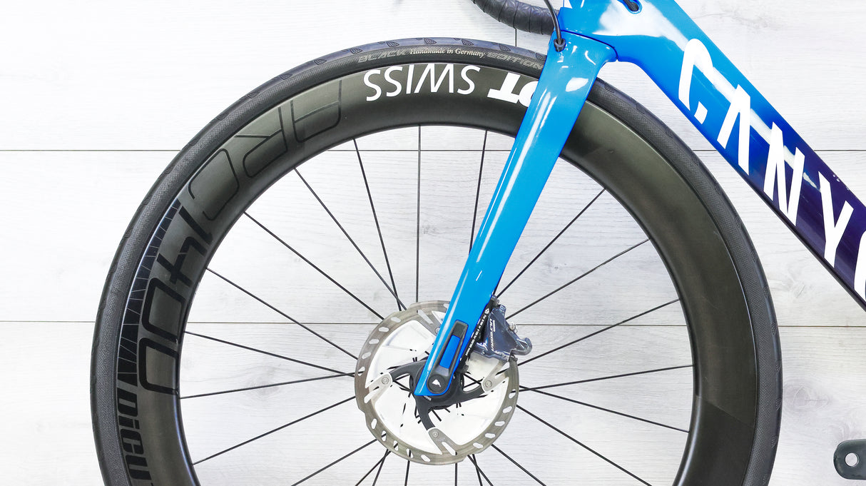 Canyon Aeroad CF SL Disc Di2 Road Bike - 2020, Medium