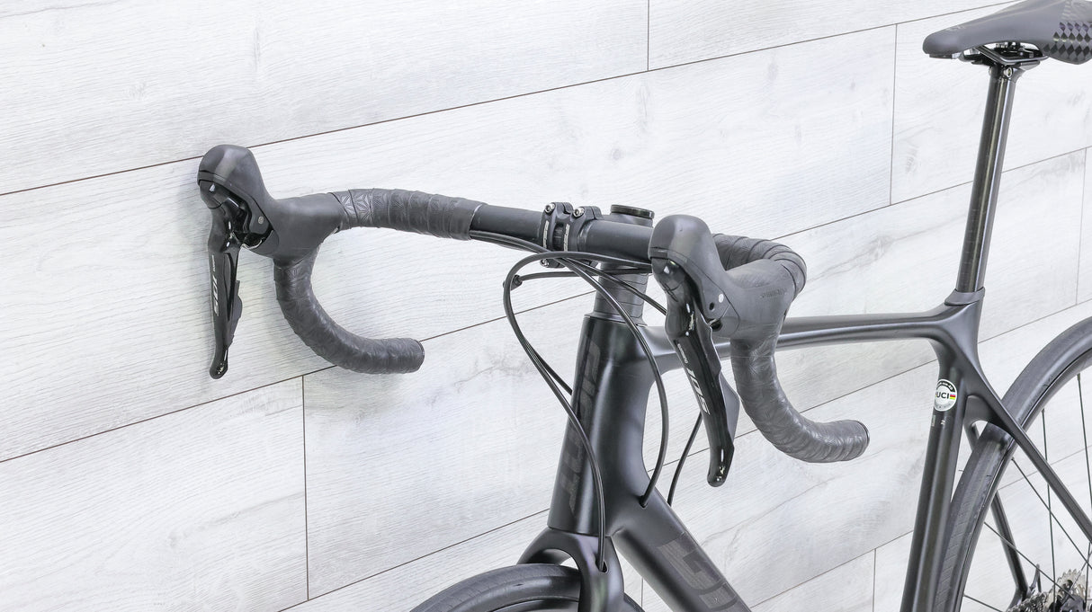 Giant TCR Advanced Disc 2 Pro Road Bike - 2022, Med/Large