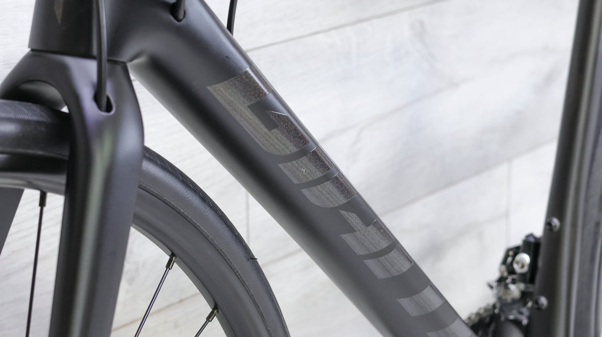 Giant TCR Advanced Disc 2 Pro Road Bike - 2022, Med/Large