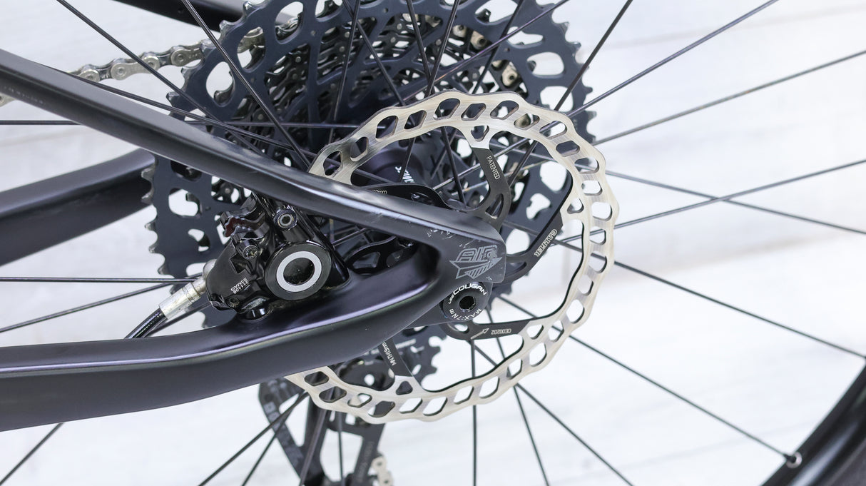 Lee Cougan Crossfire 428 Air AXS Mountain Bike - 2024, Large