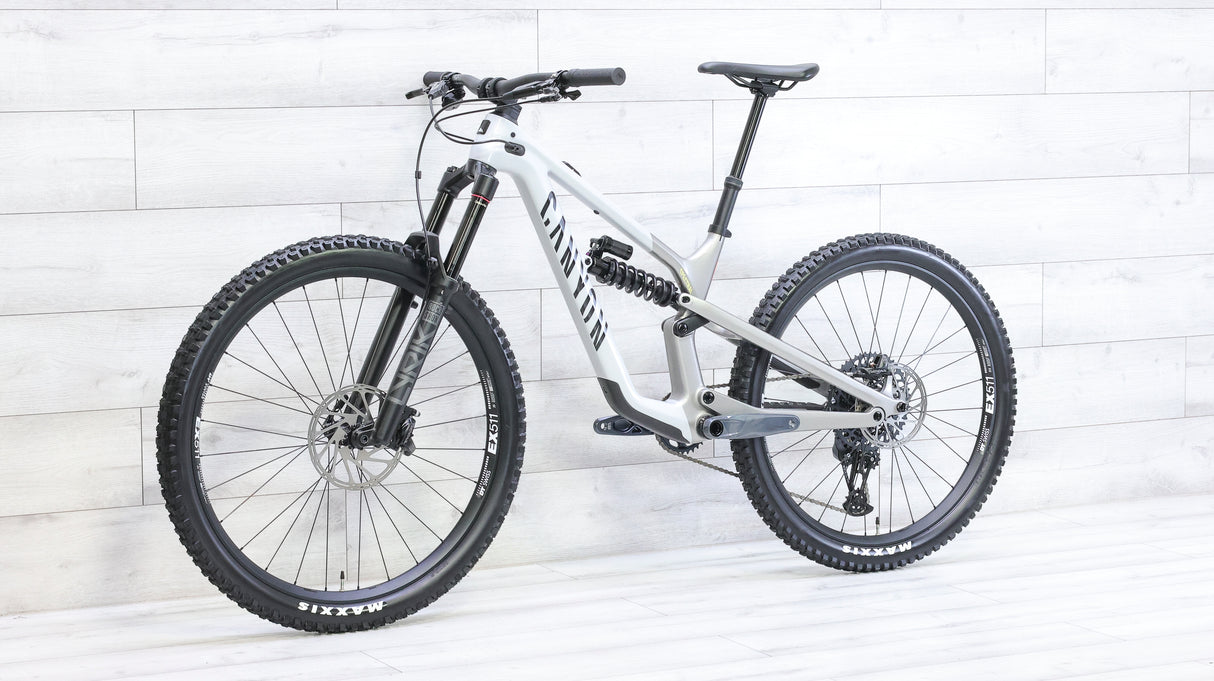 Canyon Spectral CF 8 K.I.S. Mountain Bike - 2024, Small