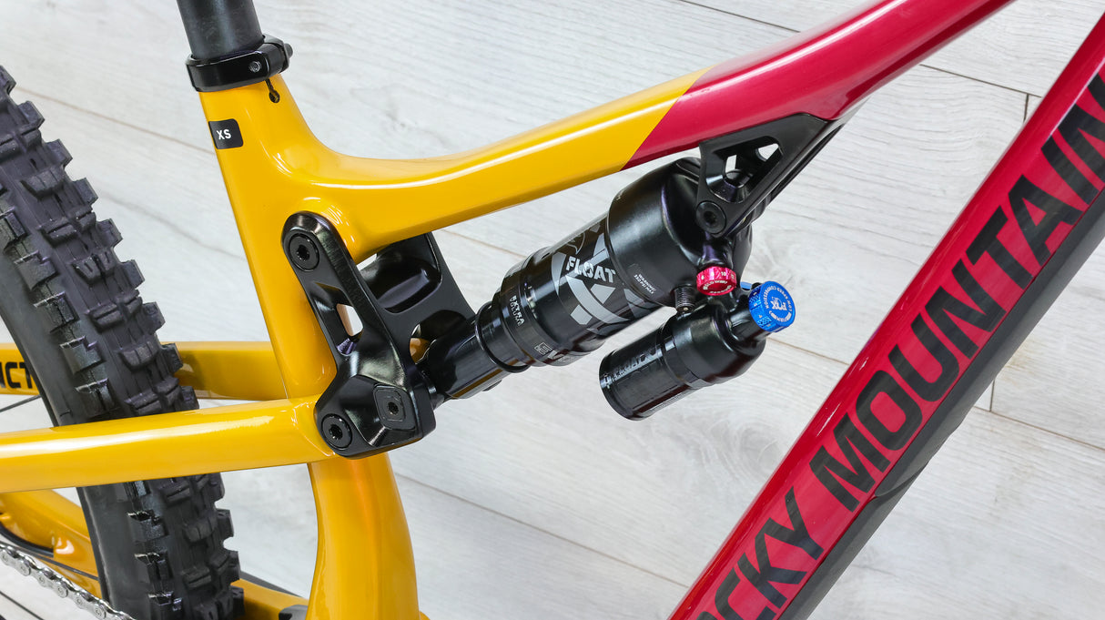 Rocky Mountain Instinct Carbon 70 Mountain Bike - 2023, X-Small