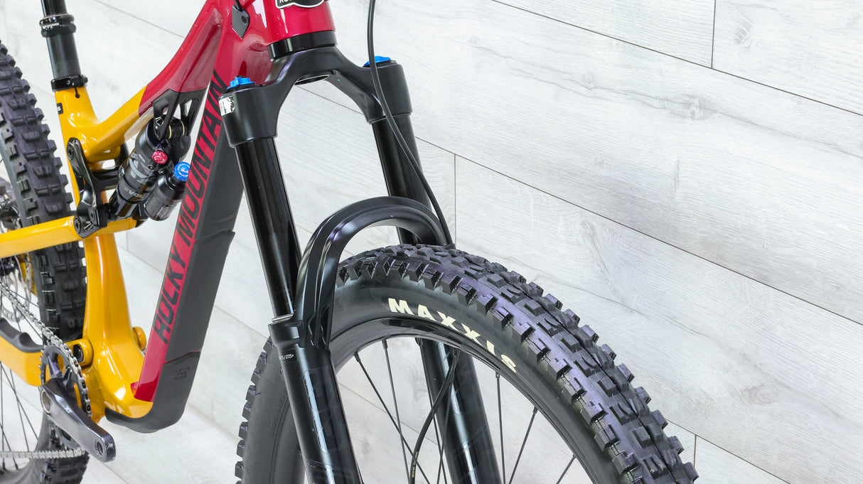 Rocky Mountain Instinct Carbon 70 Mountain Bike - 2023, X-Small