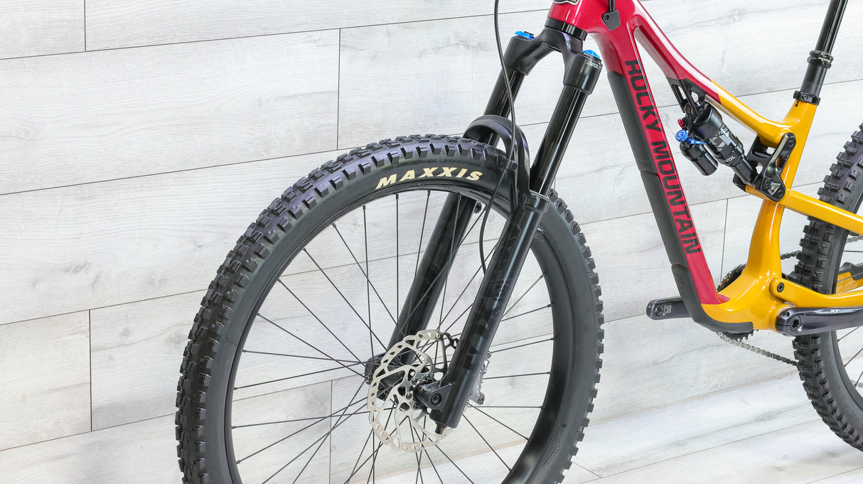 Rocky Mountain Instinct Carbon 70 Mountain Bike - 2023, X-Small