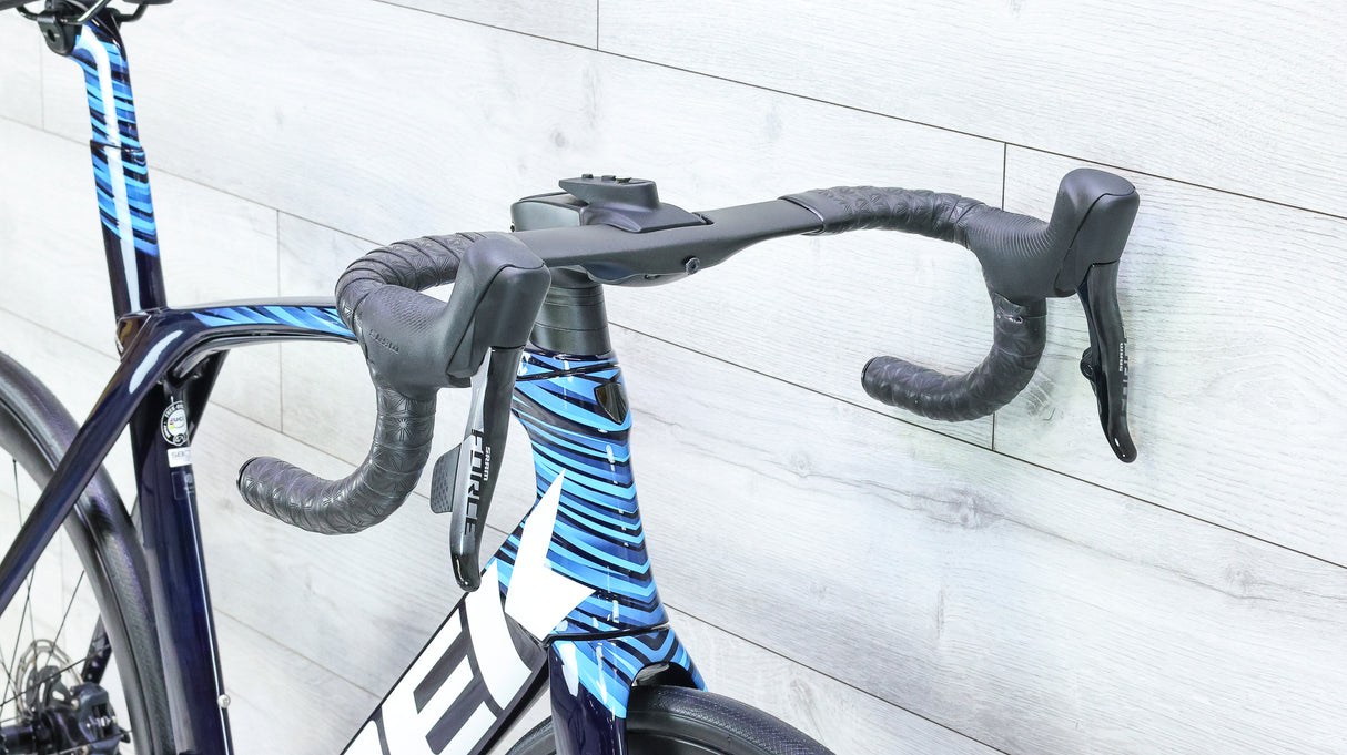 Trek Madone SLR 7 eTap Gen 6 Road Bike - 2021, 58cm