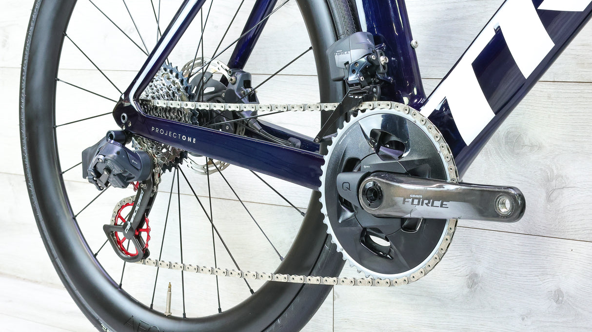 Trek Madone SLR 7 eTap Gen 6 Road Bike - 2021, 58cm