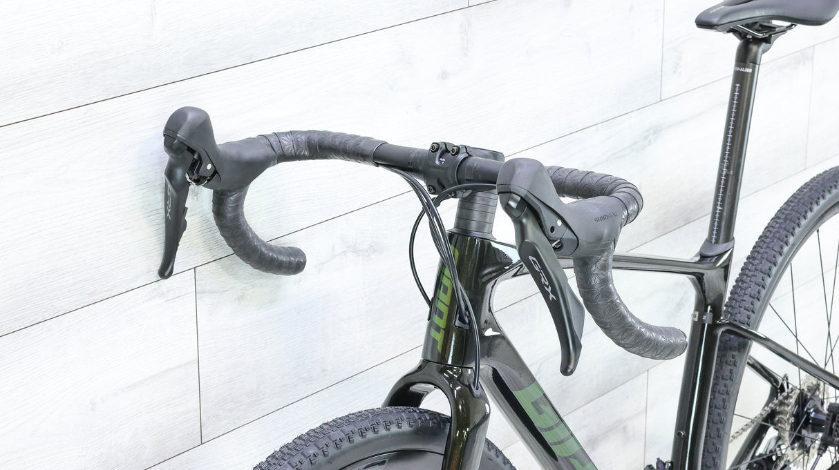 Giant Revolt Advanced 2 Gravel Bike - 2022, X-Small