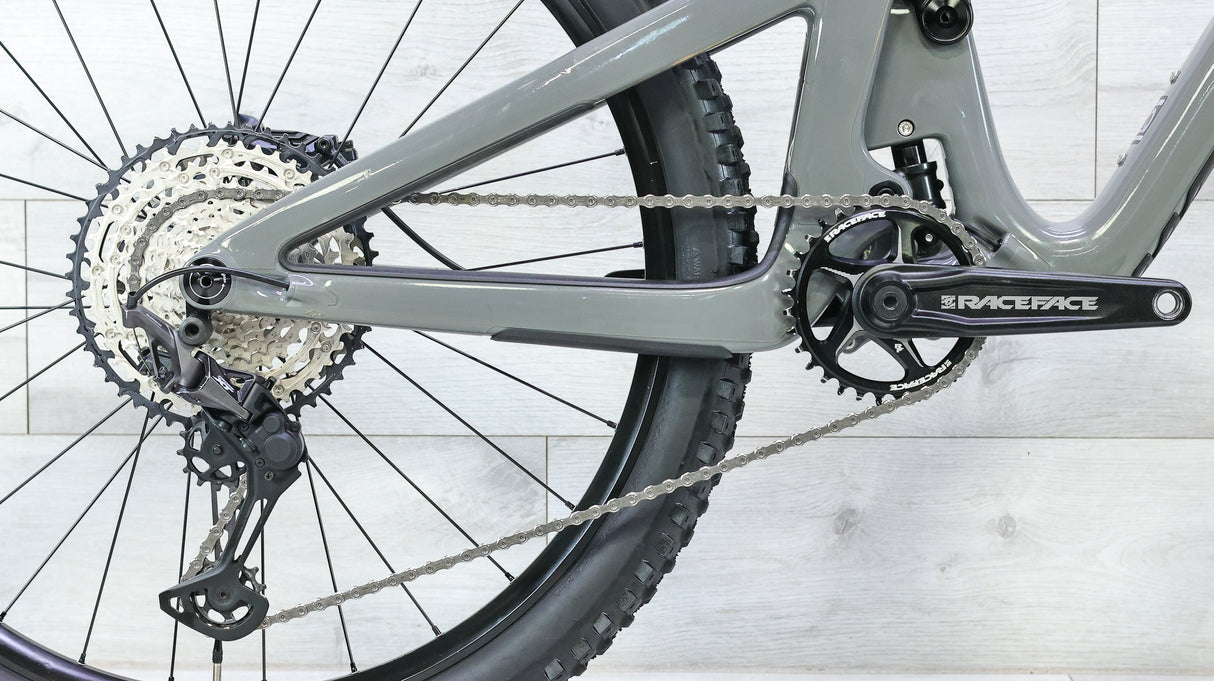 Yeti SB140 Mountain Bike - 2021, Large