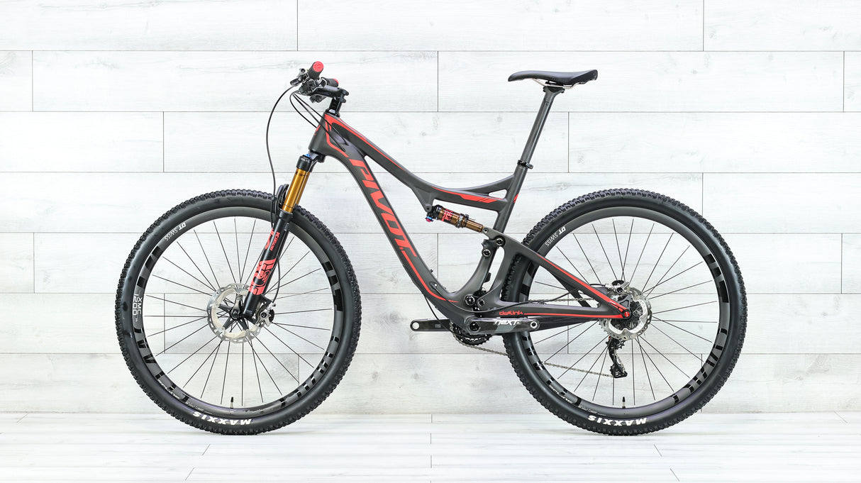 Pivot Mach 429 SL Carbon Team XTR Mountain Bike - 2018, Large