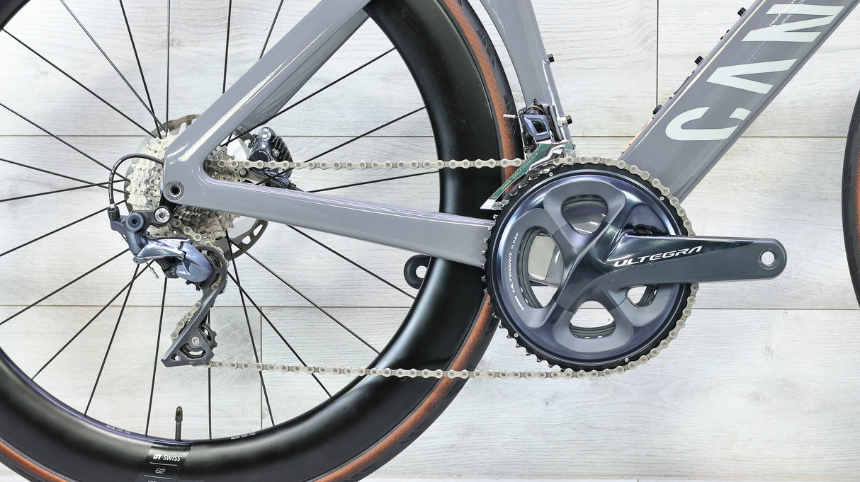 Canyon Aeroad CF SL 8 Disc Road Bike - 2024, Medium