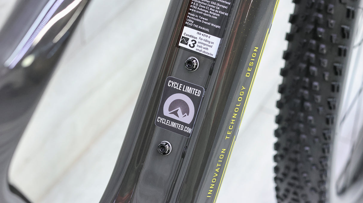 Scott Spark RC Team Issue TR Mountain Bike - 2023, Medium