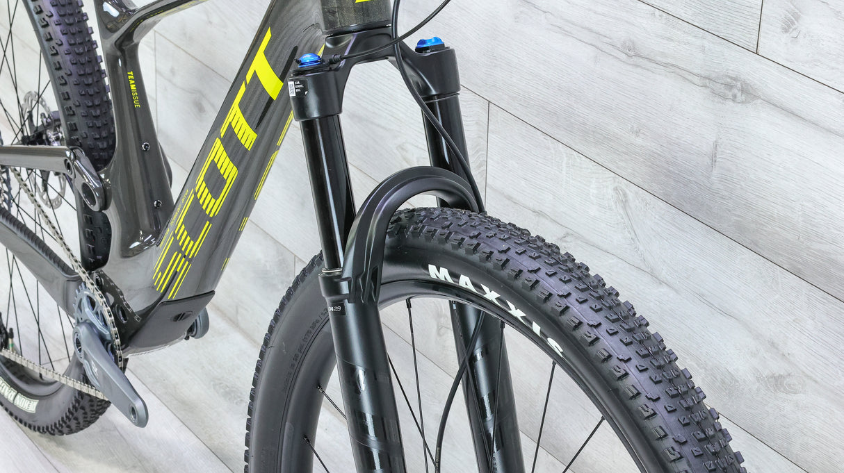 Scott Spark RC Team Issue TR Mountain Bike - 2023, Medium