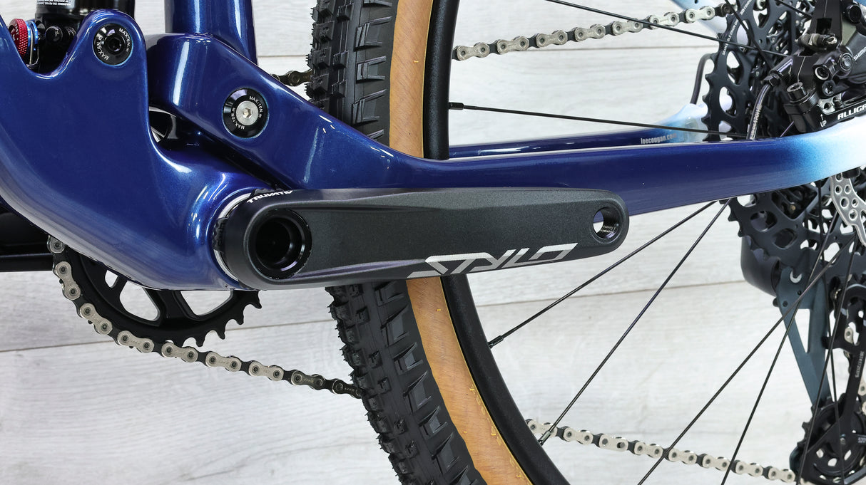 Lee Cougan Crossfire 428 Air Mountain Bike - 2024, Medium