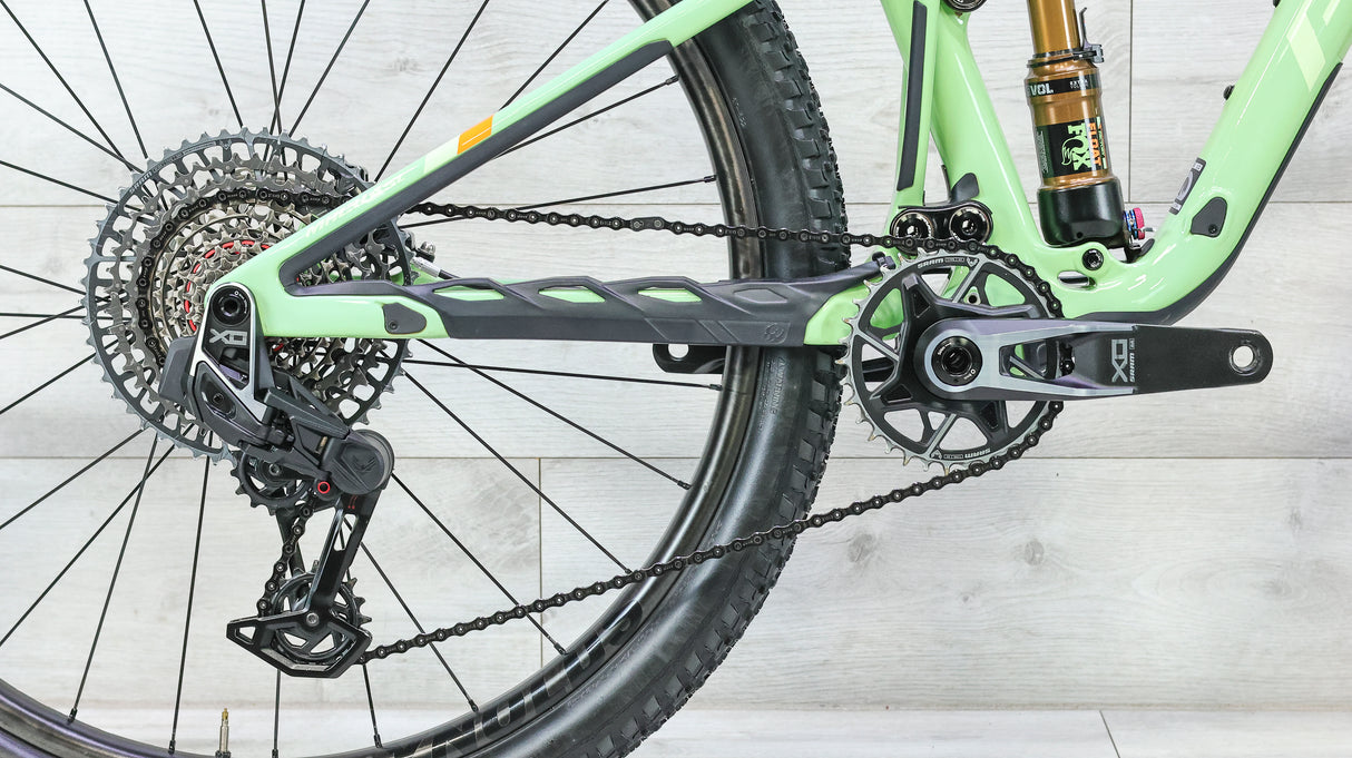 Pivot MACH 4 SL Pro X0 Eagle Transmission AXS Mountain Bike - 2024, Medium