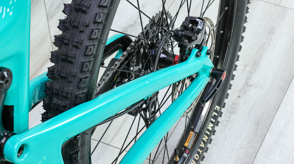 Santa Cruz Nomad C R Mountain Bike - 2017, Large