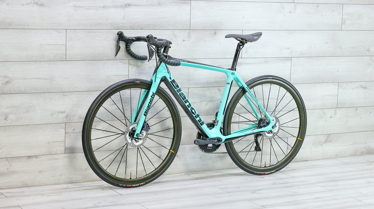 Bianchi Infinito CV Disc Ultegra Di2 Road Bike - 2019, 53cm