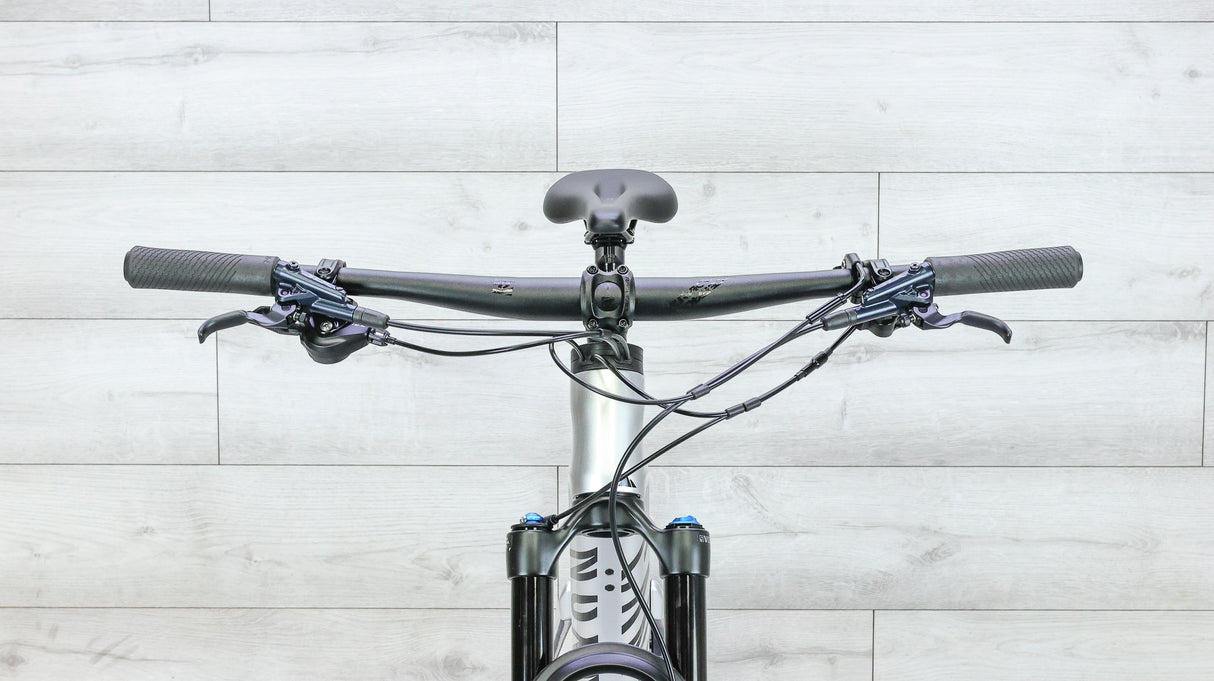 Canyon Lux Trail CF 6 Mountain Bike - 2024, Medium