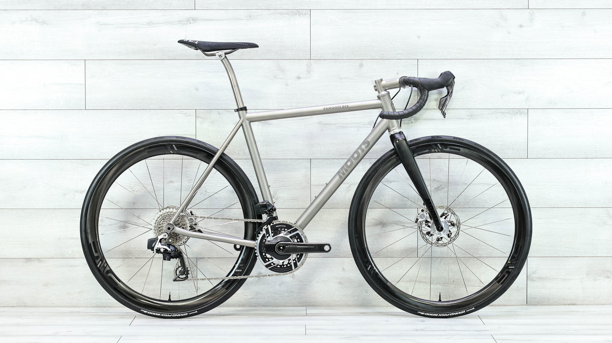 Moots Vamoots RCS Red AXS E1 Titanium Road Bike - 2024, 54cm