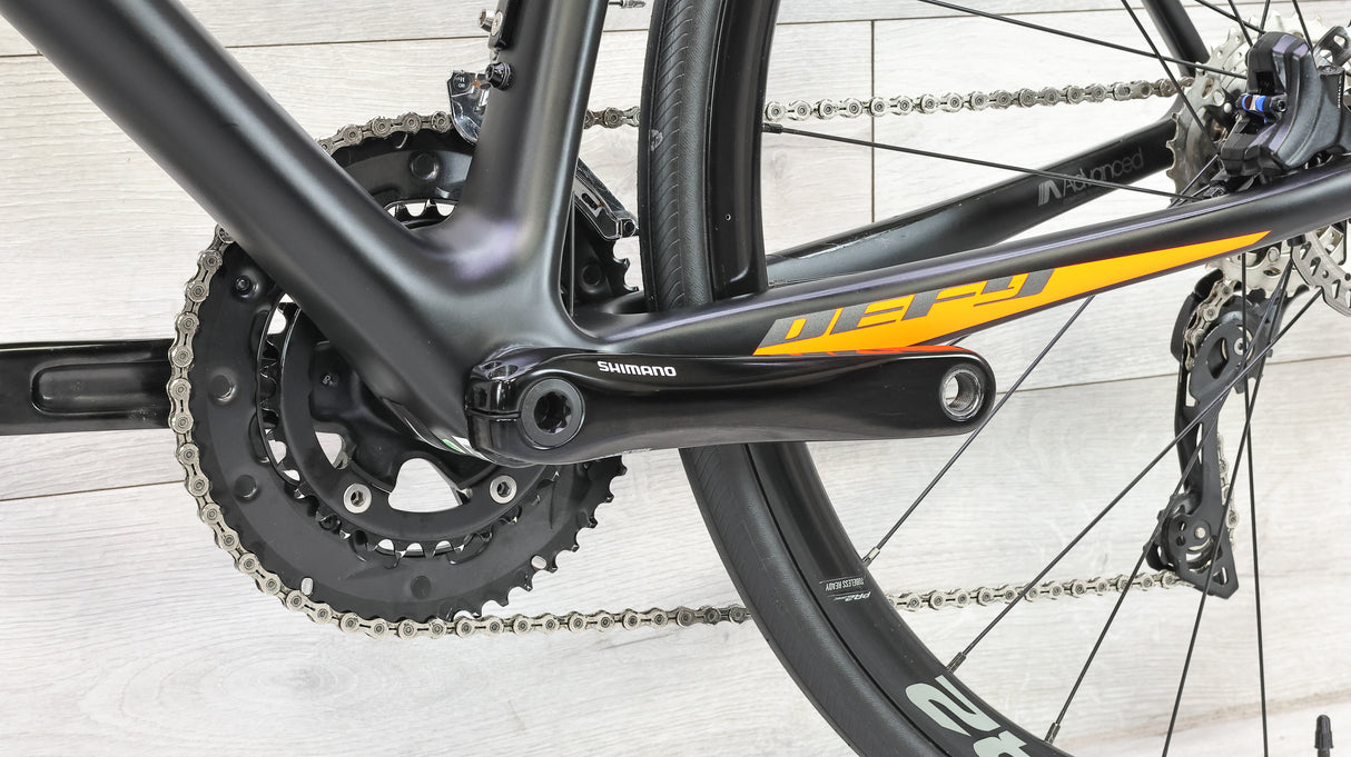 Giant Defy Advanced 2 Road Bike - 2018, Large