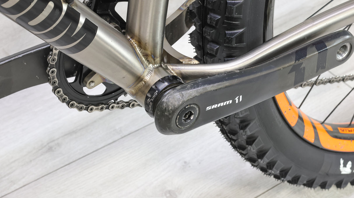 Kingdom Vendetta X2 Titanium Mountain Bike - 2018, Medium