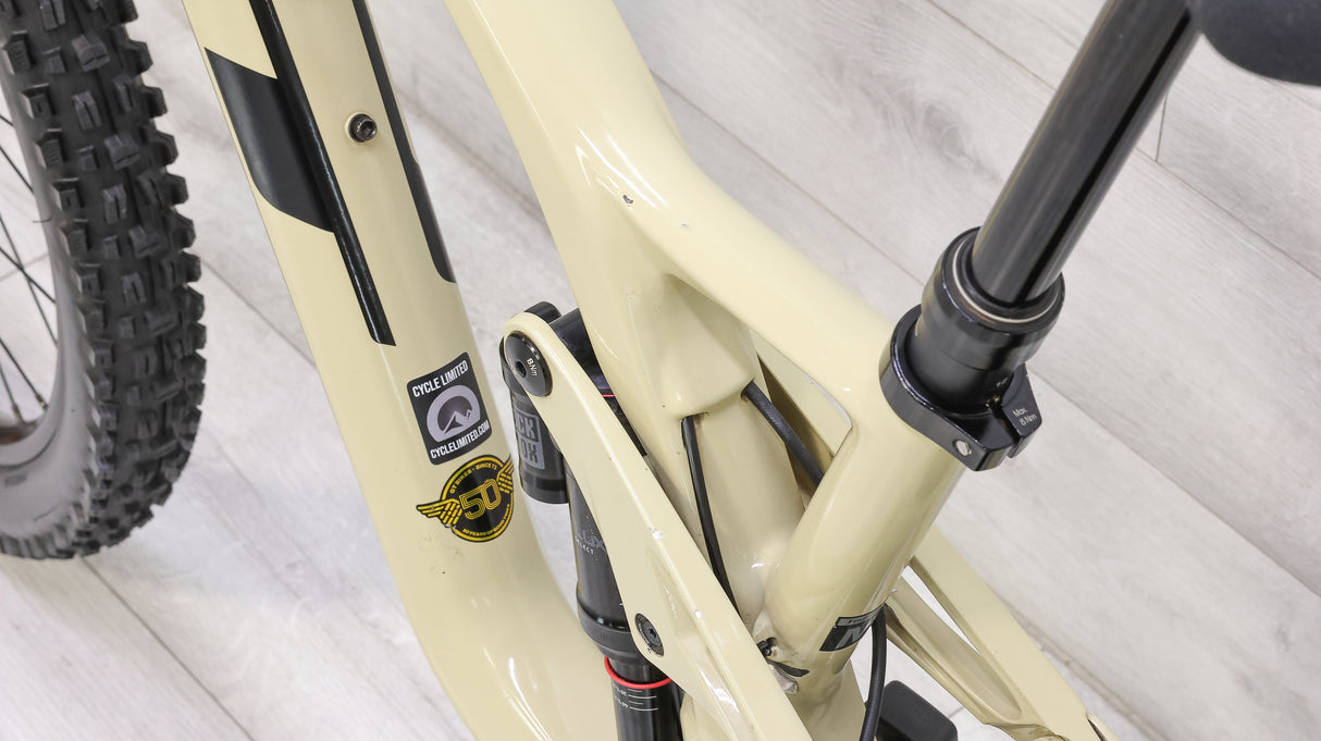 GT Force Carbon Elite Mountain Bike - 2023, Medium