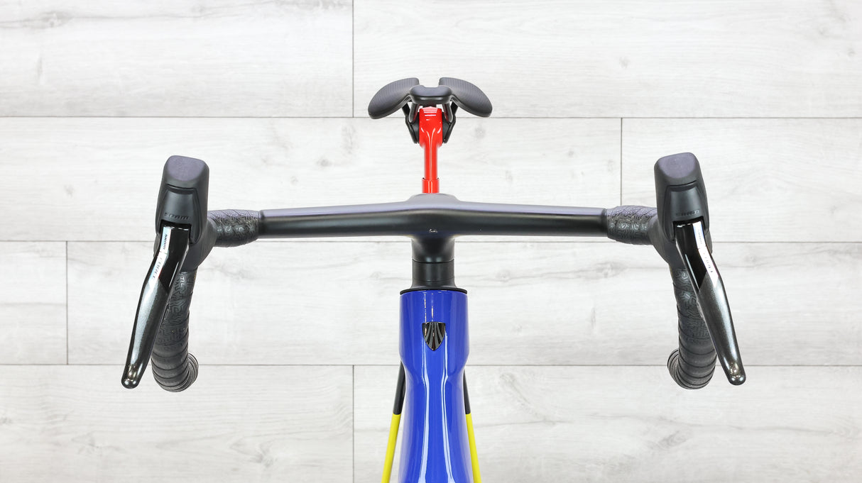 Trek Madone SLR 7 AXS Gen 8 Road Bike - 2025, Large