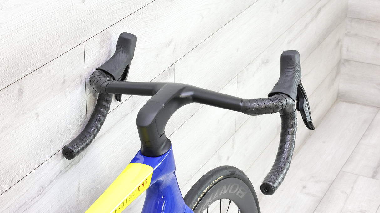 Trek Madone SLR 7 AXS Gen 8 Road Bike - 2025, Large