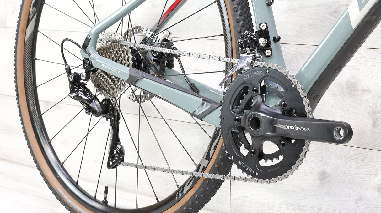 Giant Revolt Advanced 2 Gravel Bike - 2019, Small