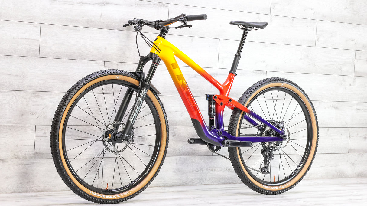 Trek Top Fuel 9.8 XT Gen 3 Mountain Bike - 2022, Med/Large