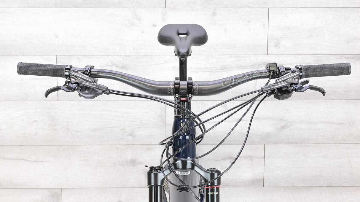 Trek E-Caliber 9.8 XT Mountain E-Bike - 2022, Medium