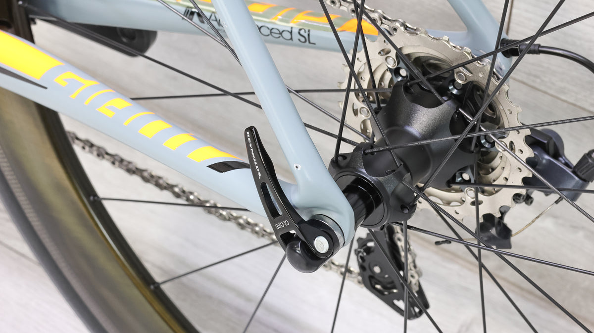 Giant TCR Advanced SL 2 KOM Road Bike - 2018, Small