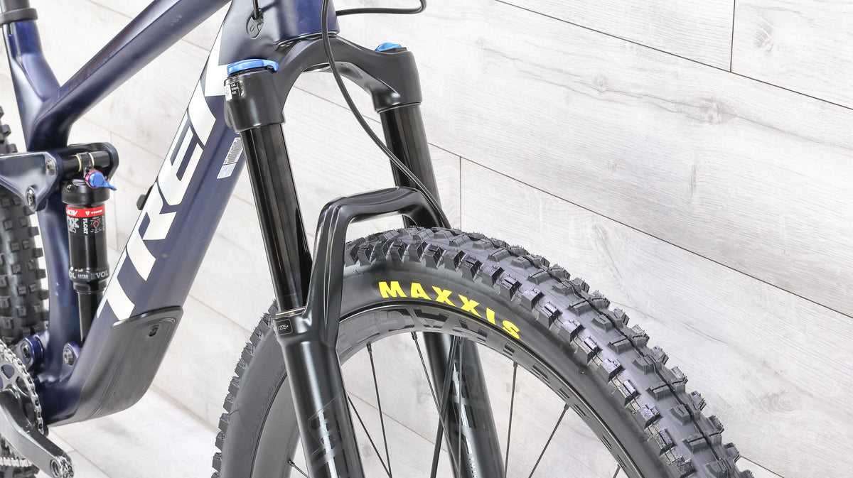 Trek Fuel EX 9.7 Mountain Bike - 2022, Med/Large