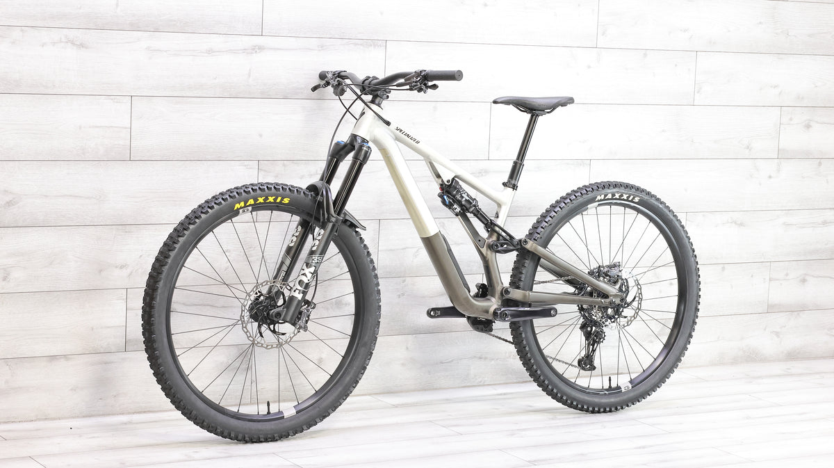 Specialized Stumpjumper Evo Alloy XT Mountain Bike - 2022, Medium (S3)