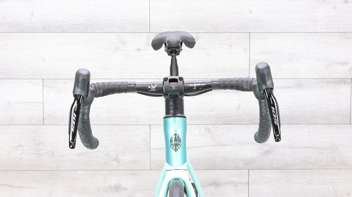 Bianchi Oltre Race 105 Di2 Road Bike - 2024, 53cm