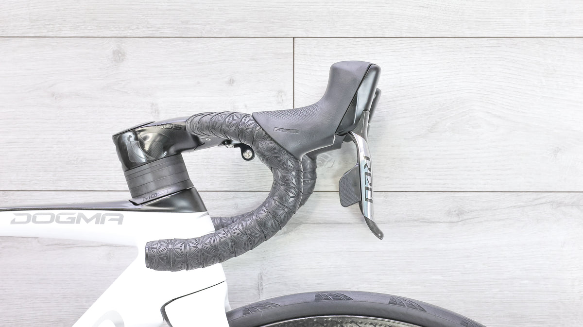 Pinarello Dogma F12 Disk Red eTap AXS w/Zipp 404 NSW Road Bike - 2021, 50cm