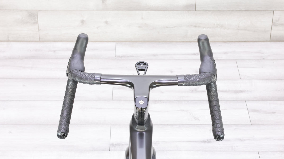 BMC Teammachine SLR01 Ultegra Di2 w/ENVE 6.7 SES Road Bike - 2023, 51cm