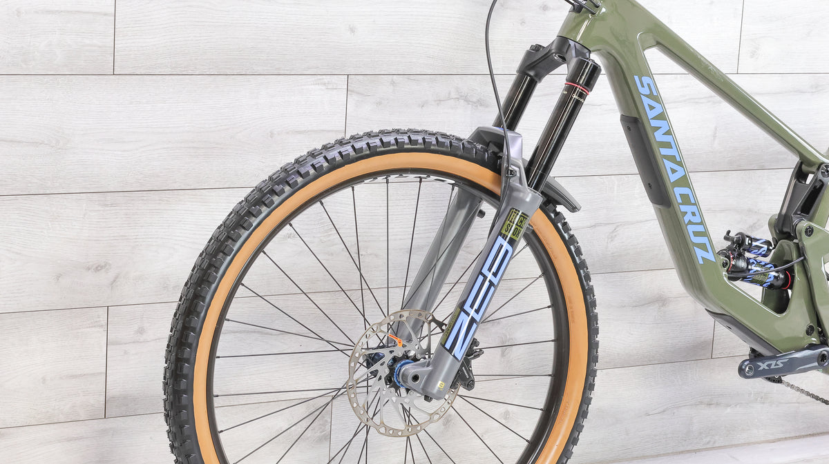 Santa Cruz Bronson Carbon Mountain Bike - 2022, Large
